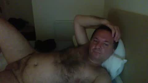 Snapshot of thomaspol chatting on May 25, 10:16 pm Tom online show from May 25, 10:16 pm