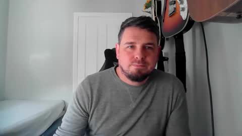 thomisfra online show from October 22, 11:32 am