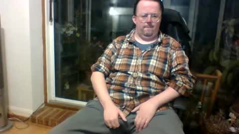 Snapshot of thomsam88 chatting on October 27, 2:59 am Thomsam88 check out my bio for loads of hot videos mmmmmmmmmm online show from October 27, 2:59 am