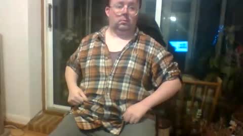 Snapshot of thomsam88 chatting on October 28, 2:37 am Thomsam88 check out my bio for loads of hot videos mmmmmmmmmm online show from October 28, 2:37 am