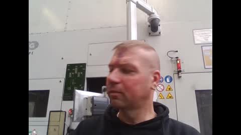 Snapshot of thomsen1478 chatting on September 13, 12:27 pm thomsen1478 online show from September 13, 12:27 pm