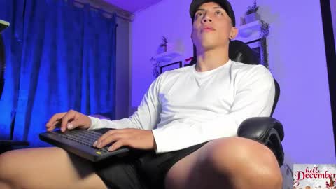 Thoms Every online show from December 18, 1:33 am