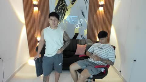 Snapshot of thomson_hot01 chatting on October 5, 5:06 am thomson_hot01 online show from October 5, 5:06 am