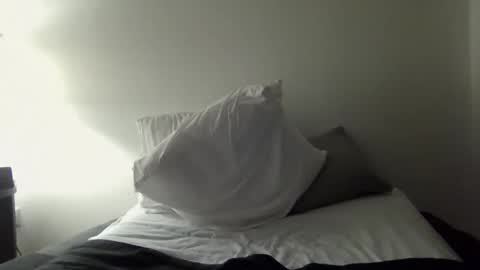 Snapshot of thomster1972good chatting on April 7, 9:48 pm Tom online show from April 7, 9:48 pm