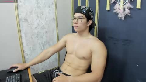 Thony online show from April 19, 11:53 am