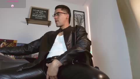 thonydupont online show from November 8, 11:58 pm