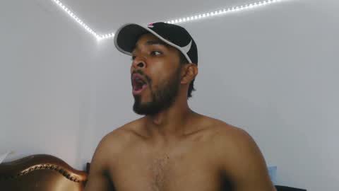 Snapshot of thonymaster chatting on February 8, 11:55 am thonyy online show from February 8, 11:55 am