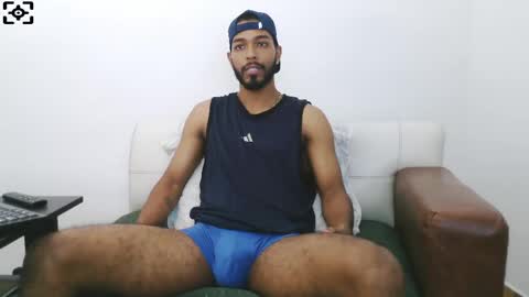 Snapshot of thonymaster chatting on March 7, 4:13 am thonyy online show from March 7, 4:13 am