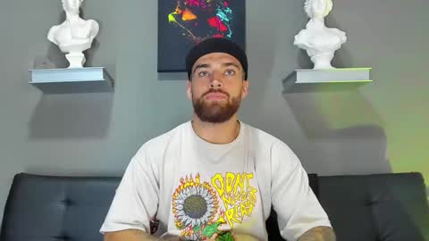 thor_evans online show from October 15, 12:33 am