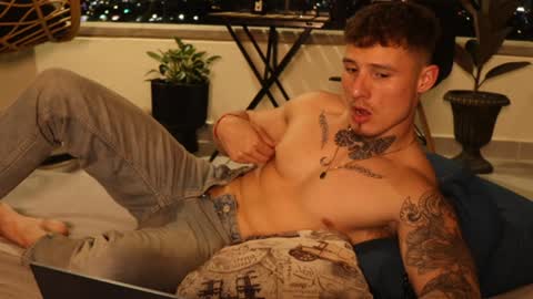 Sebastian online show from January 18, 1:52 am