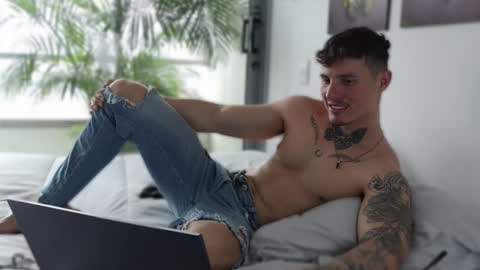 Sebastian online show from March 3, 6:12 pm