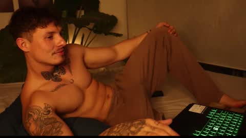 Sebastian online show from September 15, 12:43 am