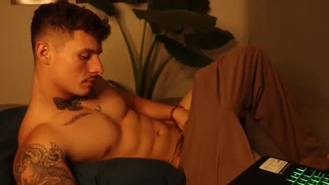 Sebastian online show from September 23, 1:19 am