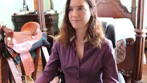 Snapshot of thornbury_rose chatting on February 19, 7:16 pm ThornburyRose online show from February 19, 7:16 pm