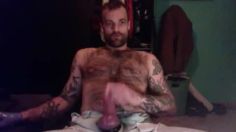 Snapshot of throatfucker2000 chatting on November 4, 2:54 am throatfucker2000 online show from November 4, 2:54 am