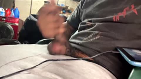 Snapshot of throattaker4l_ chatting on November 30, 9:24 am ThroatTaker4l online show from November 30, 9:24 am