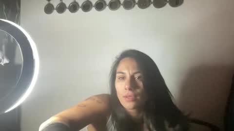 throatyygoat online show from November 29, 5:32 am