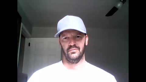 Snapshot of throbinwilliam chatting on September 10, 6:52 pm Throbin Williams online show from September 10, 6:52 pm