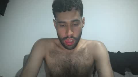 Snapshot of throwawayyourgun chatting on March 4, 9:11 pm Luka online show from March 4, 9:11 pm