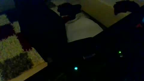 Snapshot of thrthrd chatting on December 1, 10:32 pm EdgingMasterThrthrd online show from December 1, 10:32 pm