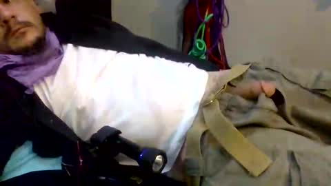 thunder8u42 online show from October 15, 5:13 pm