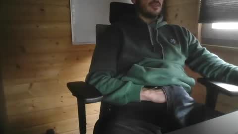 toobigcockforonegirl online show from February 14, 10:17 am