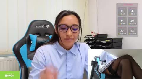 Snapshot of tia_j chatting on September 26, 3:49 pm tia_j online show from September 26, 3:49 pm