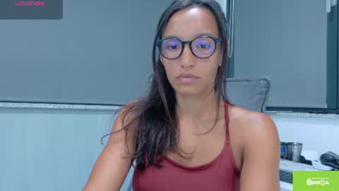 tia_j online show from June 17, 3:57 pm