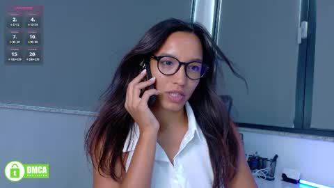 tia_j online show from July 29, 3:32 pm