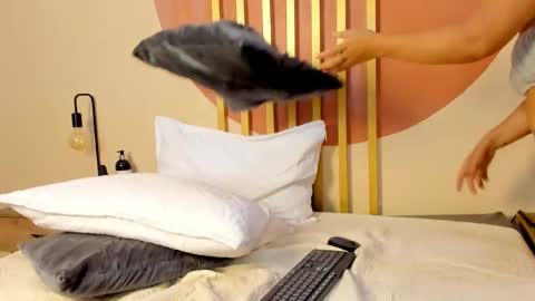 Jake And Tiana online show from February 7, 2:54 pm