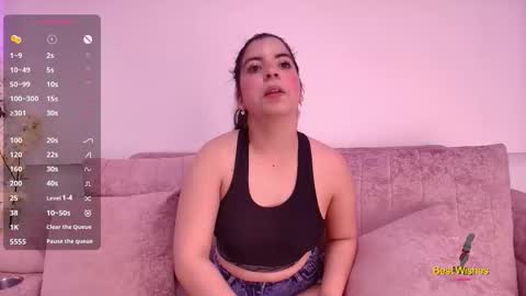 tiana_prince online show from March 3, 11:43 pm