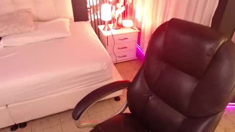 LIA online show from March 18, 1:47 pm