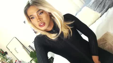 Sam online show from February 27, 5:34 am