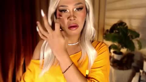 Sam online show from February 7, 6:44 pm