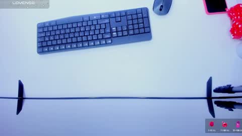 Snapshot of tiara_r chatting on September 14, 12:15 pm Tiara online show from September 14, 12:15 pm