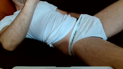 Snapshot of tiburonbeach39 chatting on December 2, 1:02 pm Tiburonbeach online show from December 2, 1:02 pm