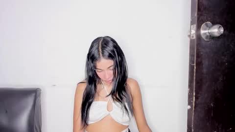 Snapshot of tibustream chatting on February 5, 9:52 pm tibustream online show from February 5, 9:52 pm