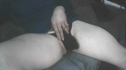 Snapshot of ticklemypickle67 chatting on November 9, 7:28 am ticklemypickle67 online show from November 9, 7:28 am