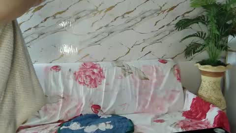 VictoriaSEPARATED FOR 15YEARS online show from March 6, 10:23 am