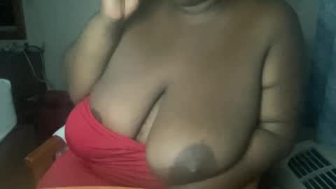 Snapshot of tierrahenri chatting on September 13, 10:37 am Tierra Henri online show from September 13, 10:37 am