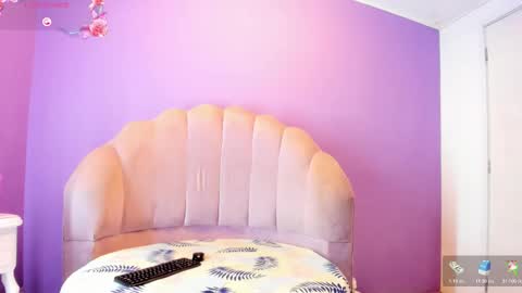 Tifani brown online show from March 6, 1:18 pm