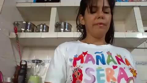 Snapshot of tifannylovesquirt chatting on January 15, 8:37 pm Tifany online show from January 15, 8:37 pm