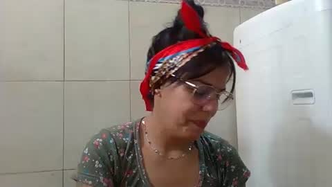 Snapshot of tifannylovesquirt chatting on January 17, 5:08 pm Tifany online show from January 17, 5:08 pm