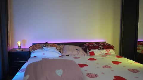 Snapshot of tiff001 chatting on November 22, 9:58 pm Tiffany online show from November 22, 9:58 pm