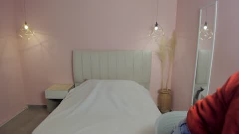 Snapshot of tiffani__love chatting on December 6, 12:38 pm Tiffany online show from December 6, 12:38 pm
