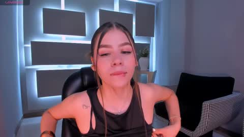 Snapshot of tiffannysins chatting on October 7, 3:36 am Tiffanny Sins online show from October 7, 3:36 am