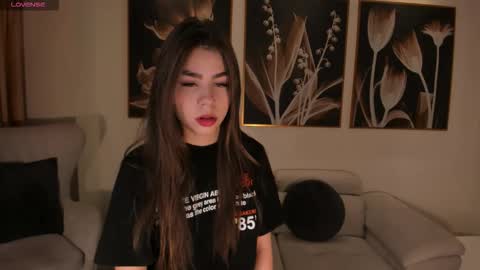 Snapshot of tiffannysins chatting on November 9, 11:03 pm Tiffanny Sins online show from November 9, 11:03 pm