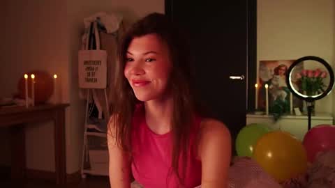 Im here on Fridays Saturdays Sundays  online show from November 24, 11:37 pm