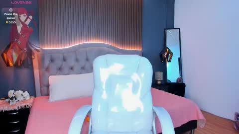 tiffany__charm_ online show from October 28, 3:43 am