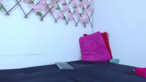 Snapshot of tiffany_gomez9 chatting on May 23, 2:39 am Tiffany online show from May 23, 2:39 am